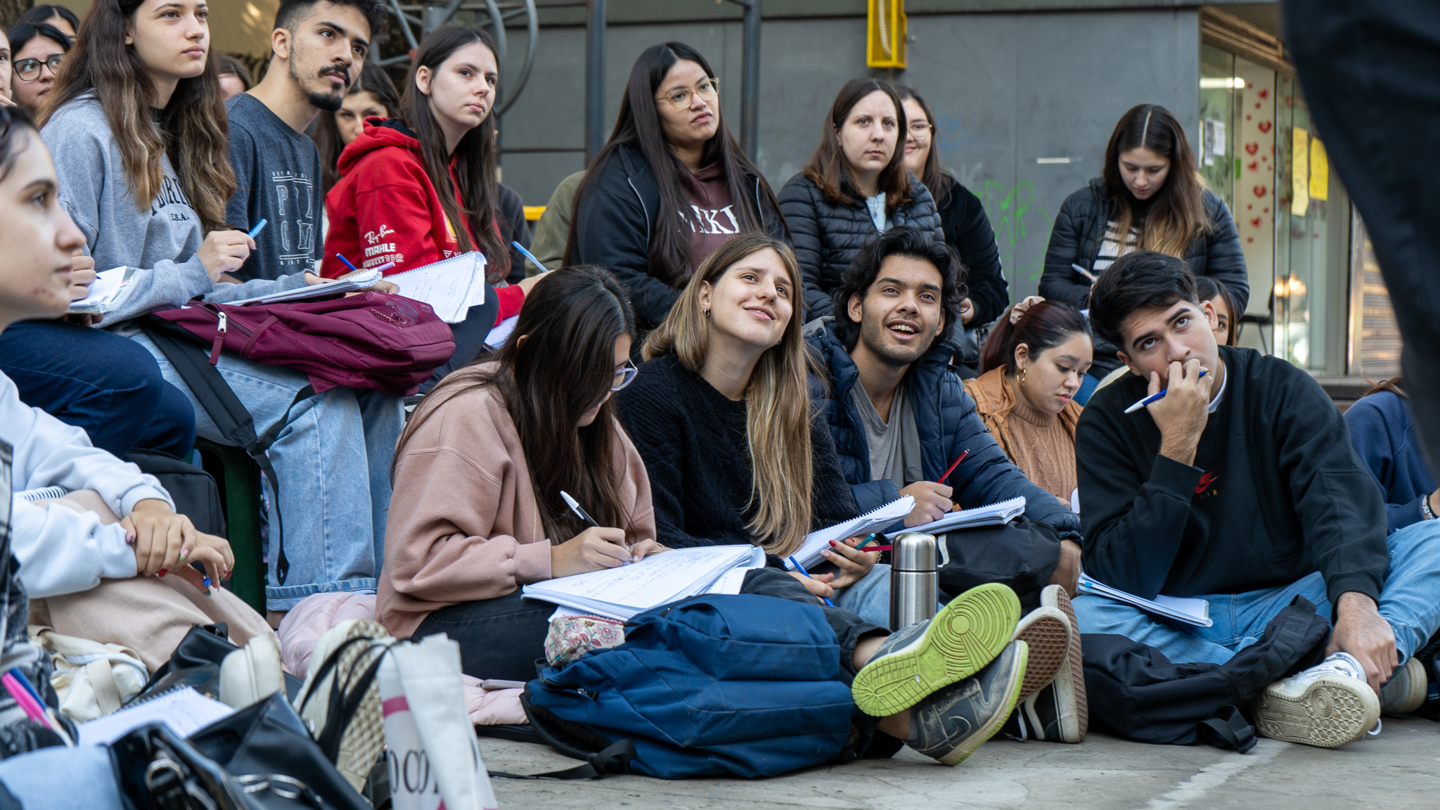 Clases publicas 18 de abril 2024 Plaza Houssay (6)